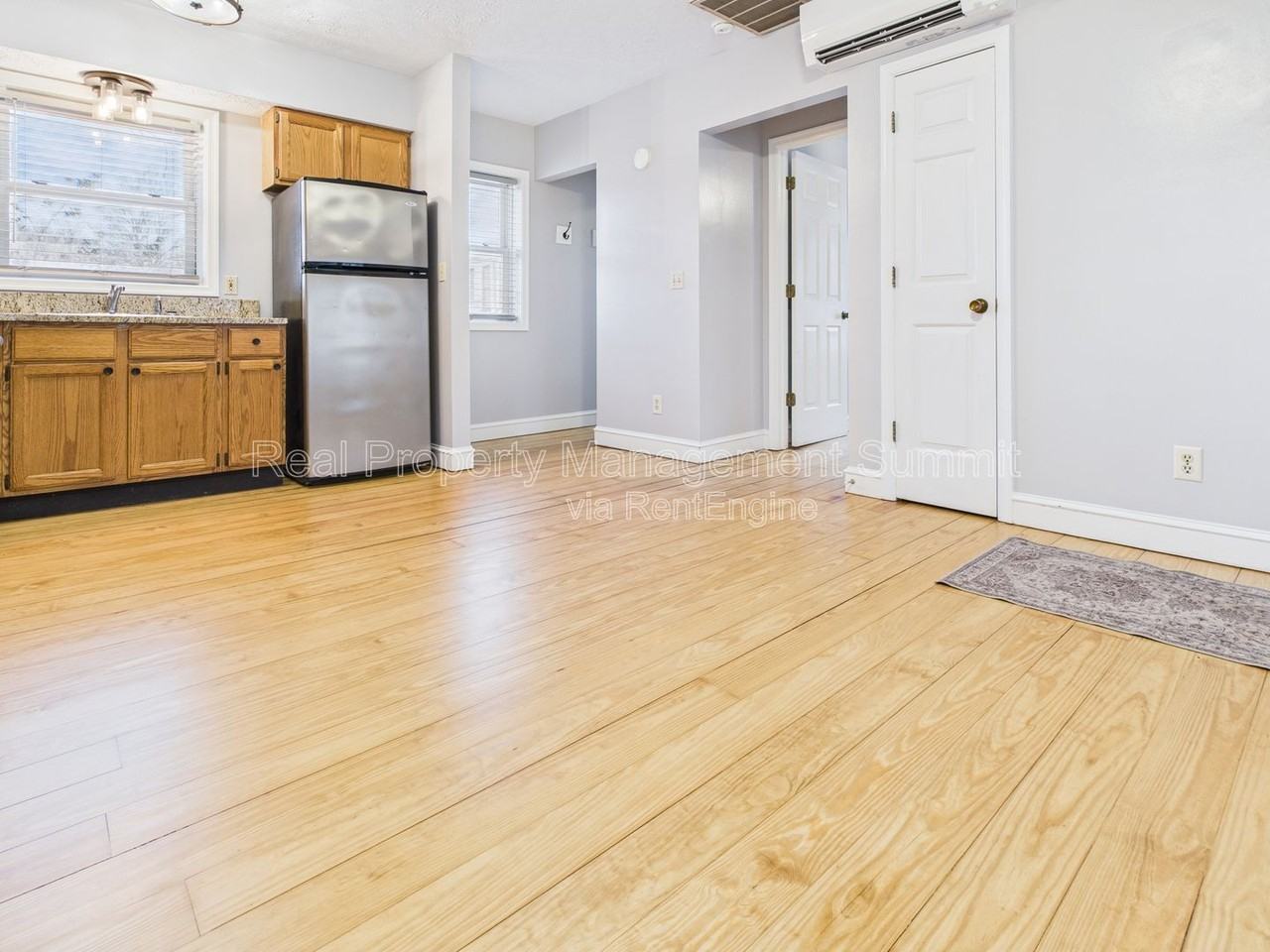 10 Fayette St - Photo 7 of 12