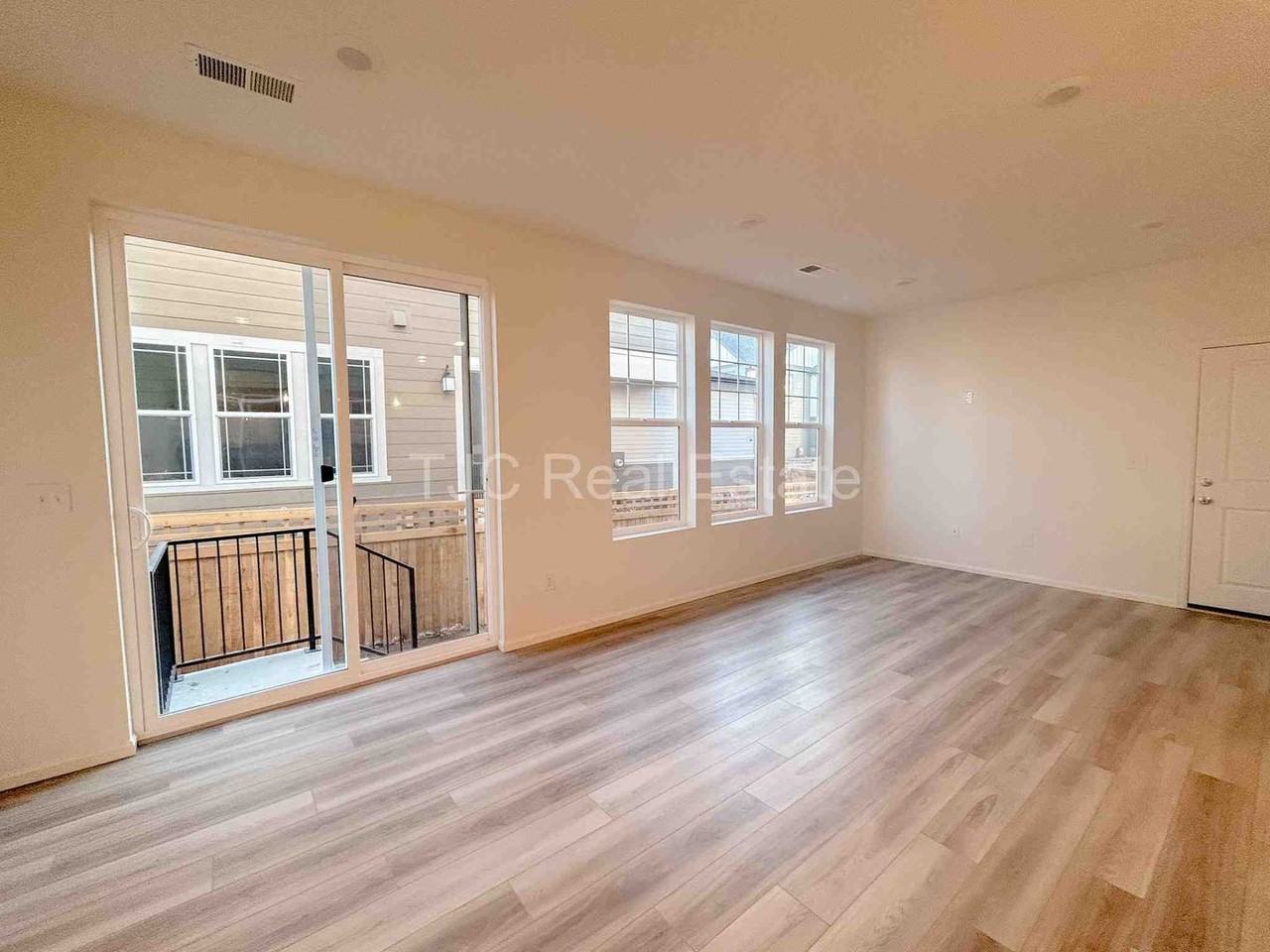 6278 N Nepal Ct - Photo 3 of 16