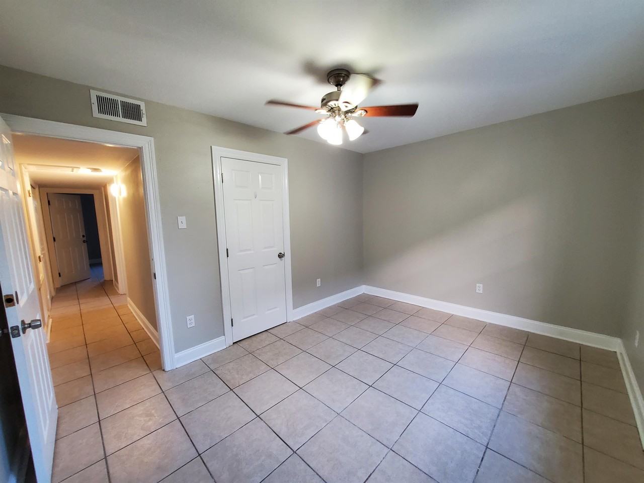 3509 Golden Dr #B - Photo 4 of 9