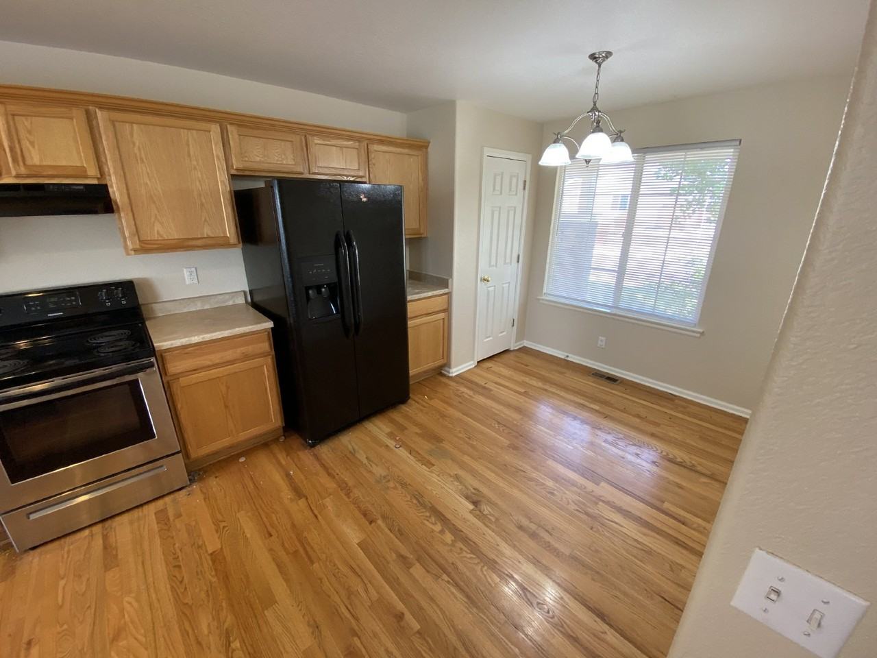 6326 E 136th Pl - Photo 5 of 19