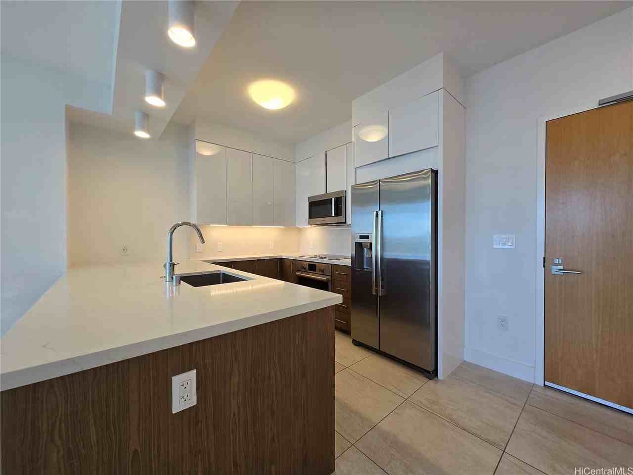 629 Kapiolani Blvd #3710 - Photo 5 of 25