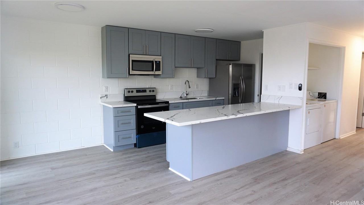 85-121 Ala Walua St #D - Photo 2 of 13