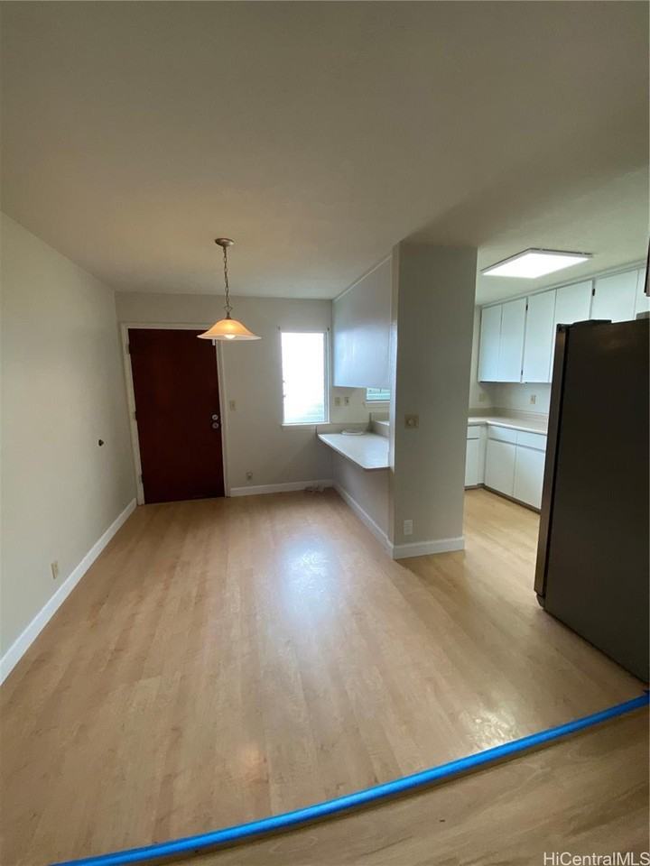 843 21st Ave - Photo 3 of 14