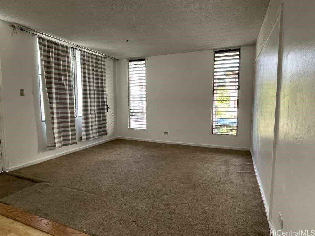 1525 Pensacola St #300 - Photo 5 of 15