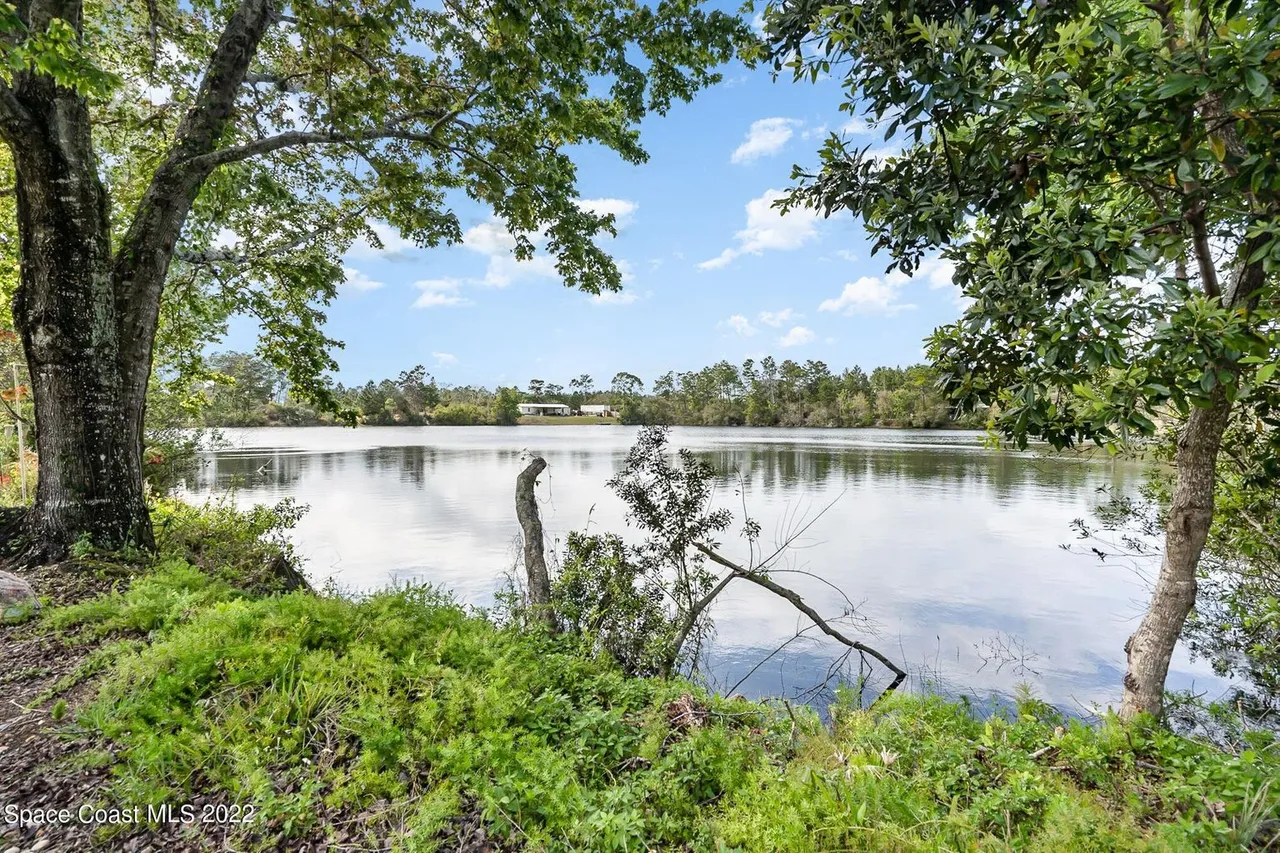 4159 Hidden Lakes Dr - Photo 4 of 23