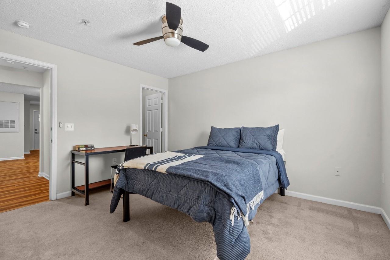 1000 E Haggard Ave - Photo 7 of 27