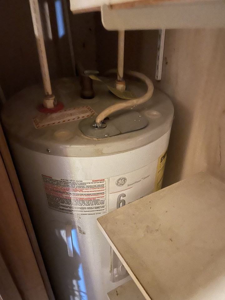 1911 Piggott Ave - Photo 6 of 12