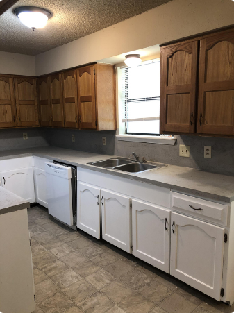 218 Kansas St - Photo 2 of 13