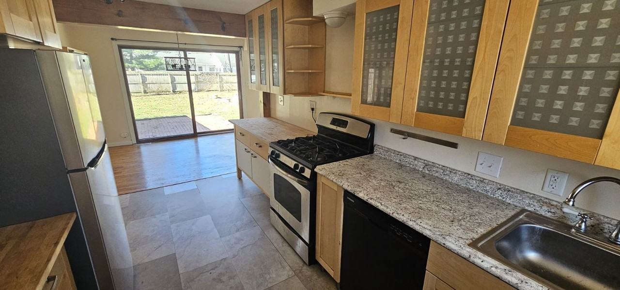 227 Timber Ln - Photo 7 of 24