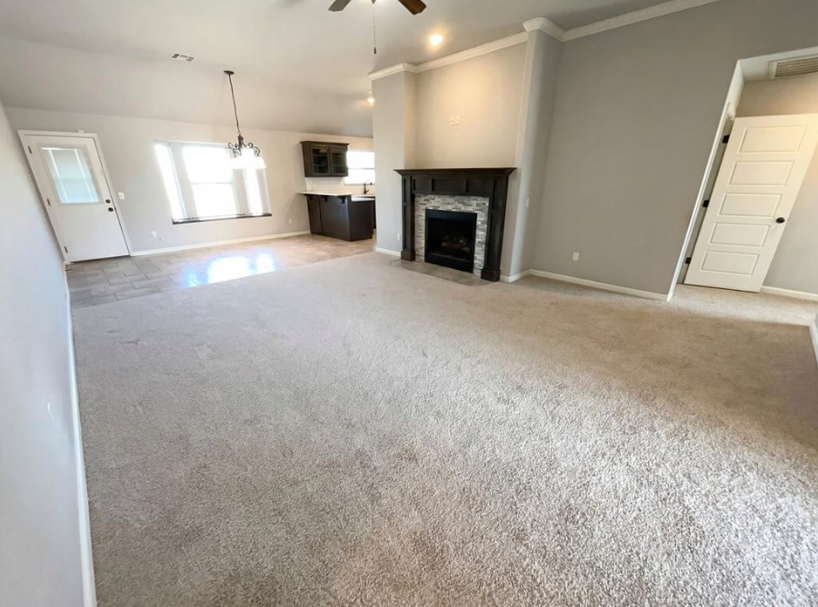 11017 Nw 95th St - Photo 2 of 14