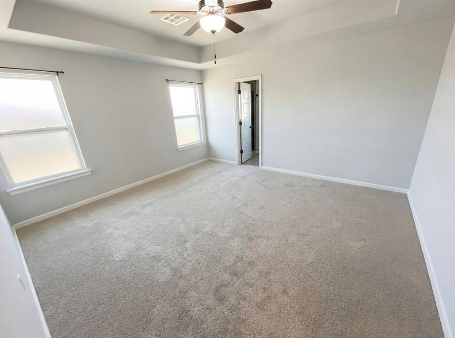 11017 Nw 95th St - Photo 4 of 14