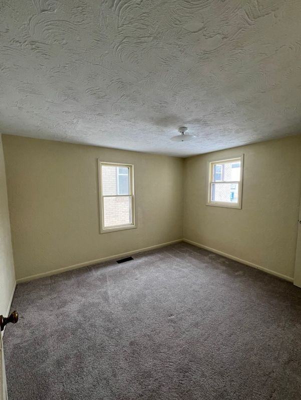 310 South St - Photo 2 of 12