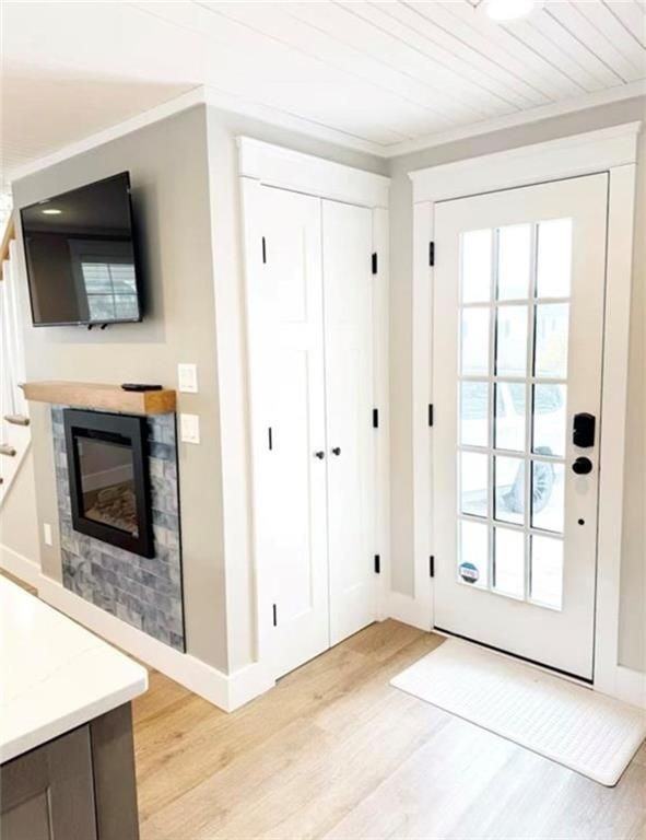 21 Warren Ave - Photo 7 of 19