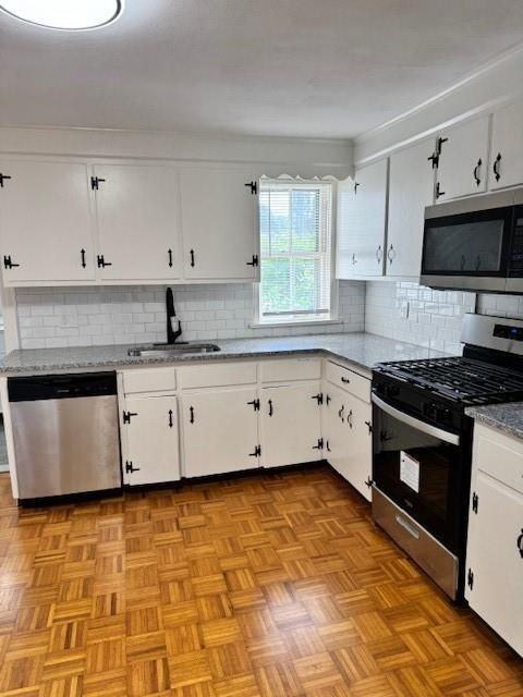 40 Bourne St ##2 - Photo 5 of 27