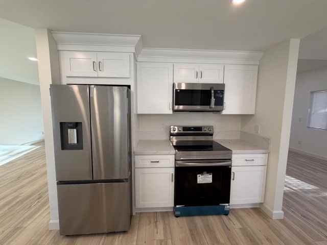 6733 Corintia St - Photo 3 of 11