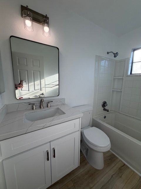 6733 Corintia St - Photo 7 of 11