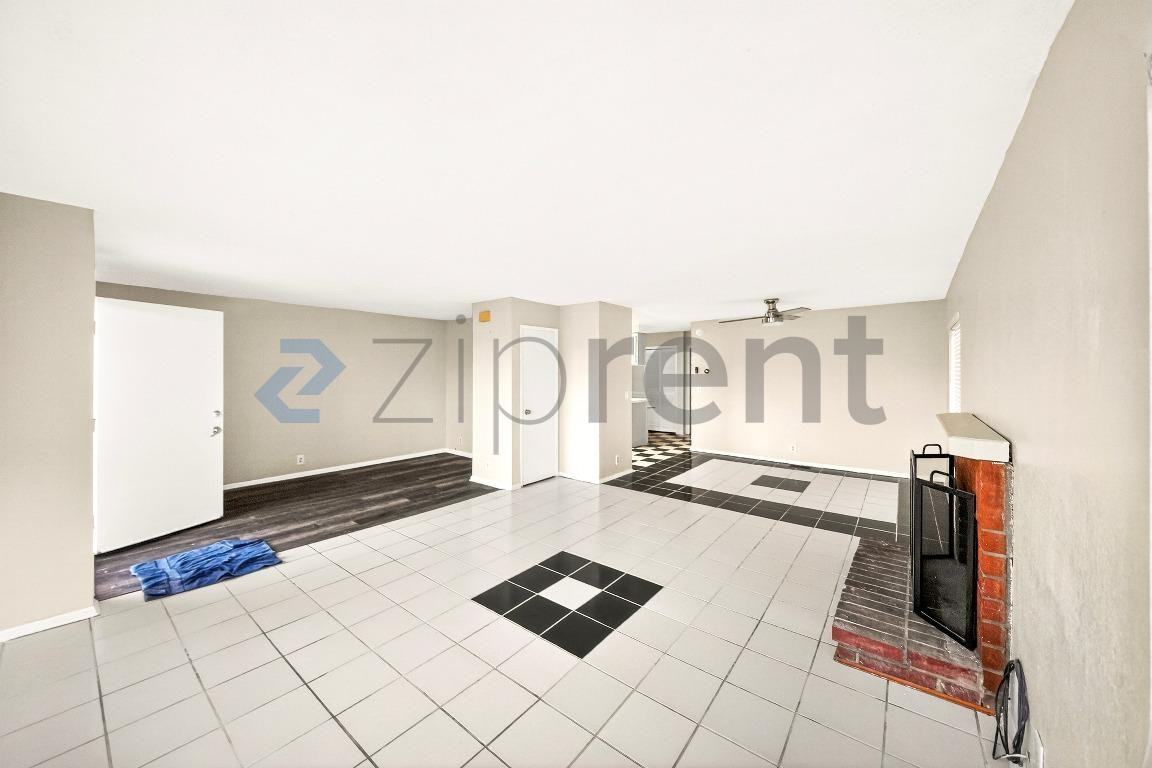 1858 Park Circle Dr - Photo 5 of 15