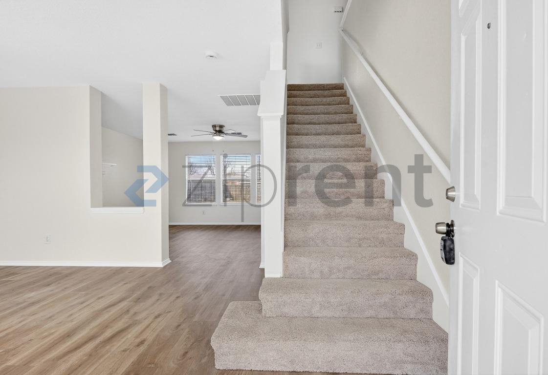 1626 White Oak Rd - Photo 4 of 24