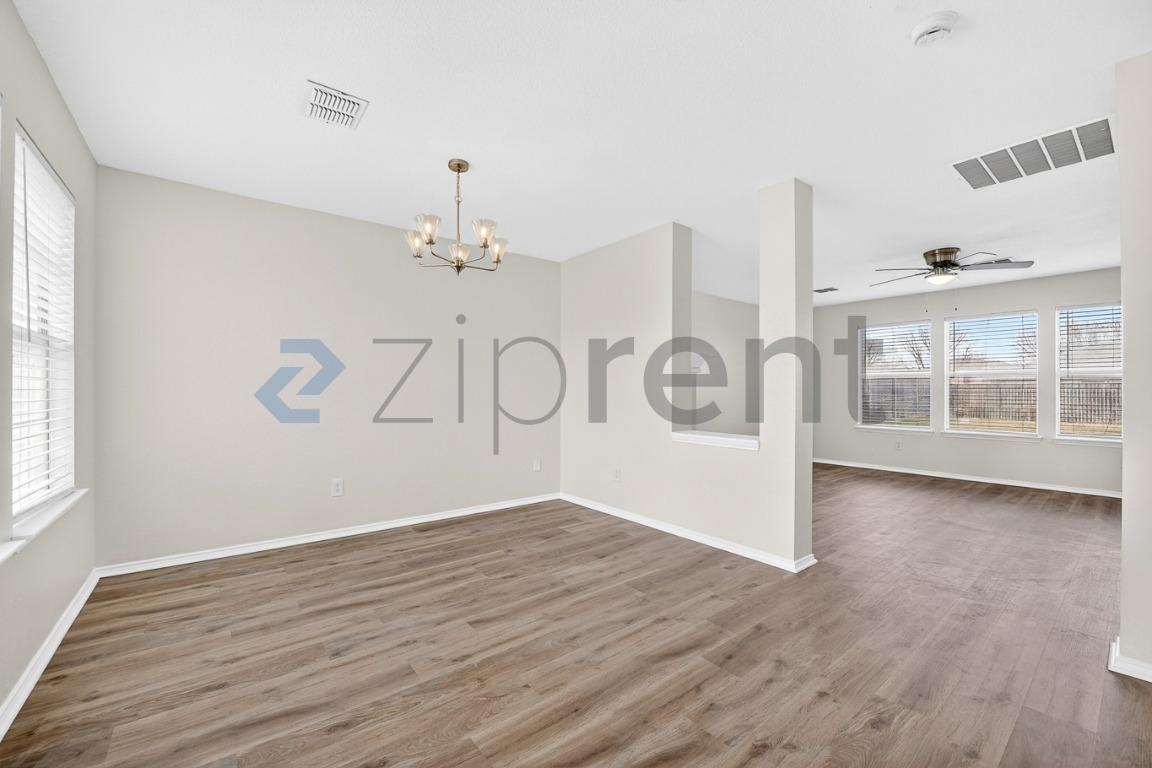 1626 White Oak Rd - Photo 5 of 24