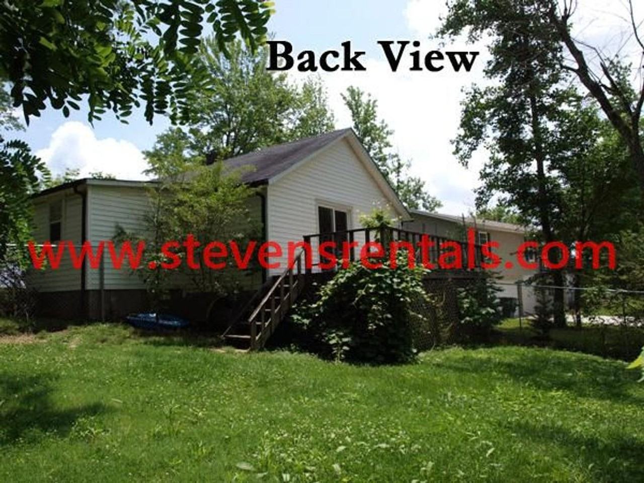 944 N Franklin Ave - Photo 6 of 10