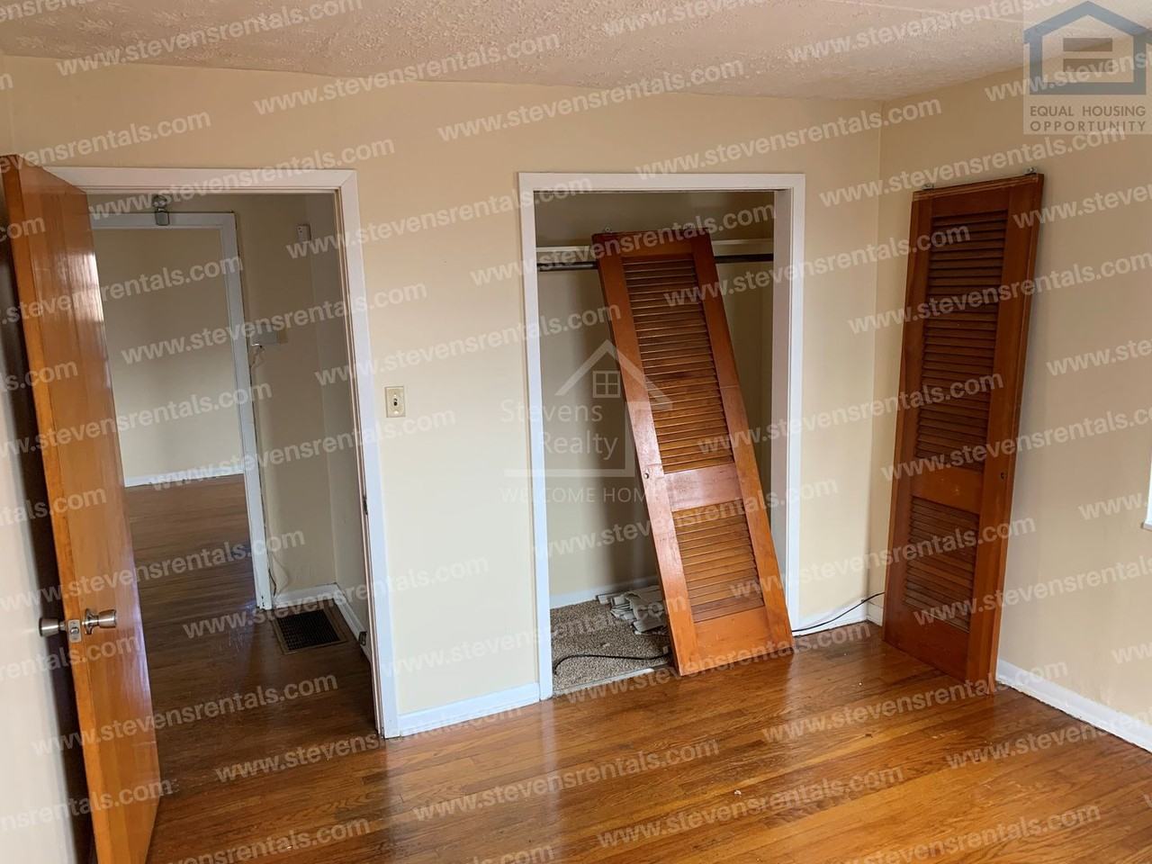 1506 Exeter Ave - Photo 4 of 14