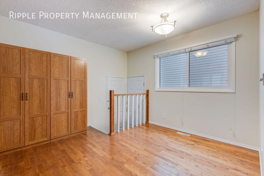 63 Woodglen Close Sw Uppr - Photo 4 of 14