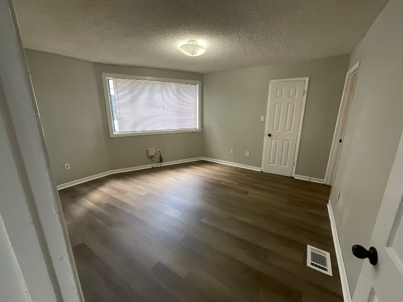 206 Knoll Dr #100 - Photo 4 of 9