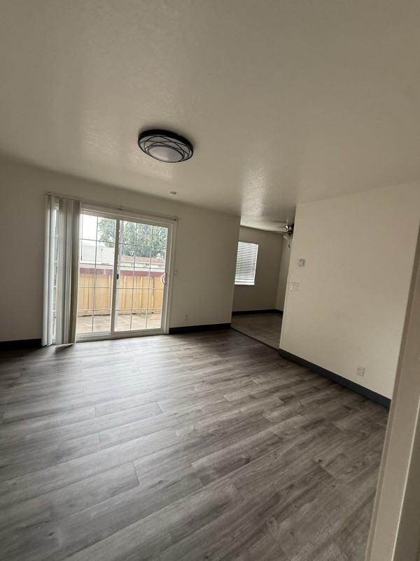 106 E Lewelling Blvd #11 - Photo 7 of 11