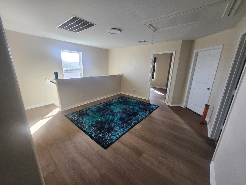 1548 Breanna Ln - Photo 2 of 6