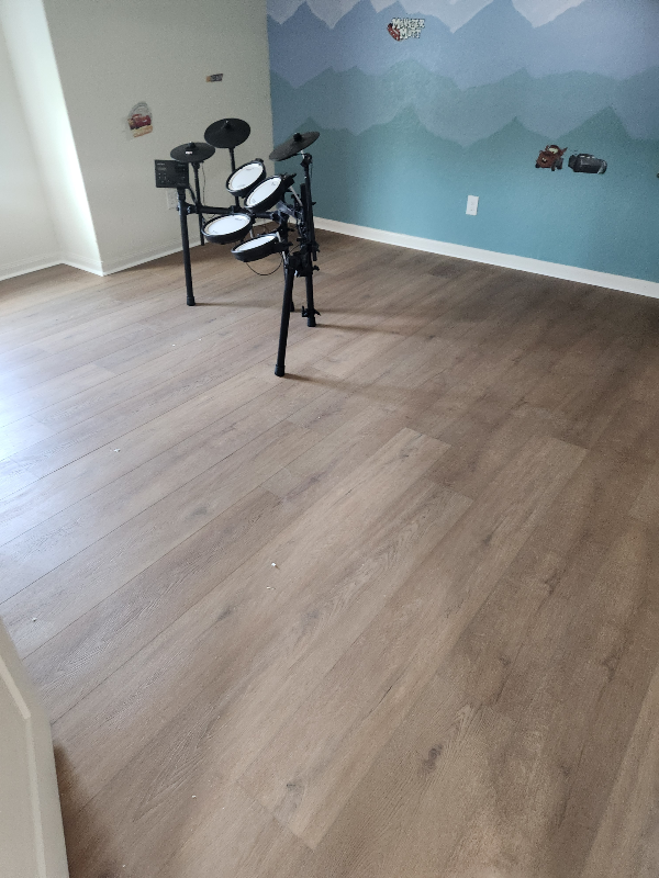 1548 Breanna Ln - Photo 5 of 6