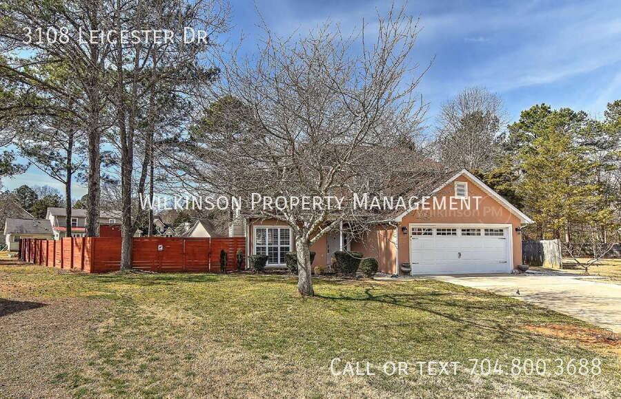 3108 Leicester Dr - Photo 2 of 42