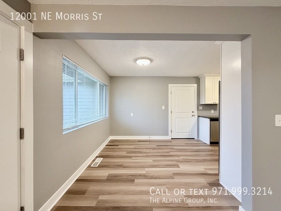 12001 Ne Morris St - Photo 6 of 29