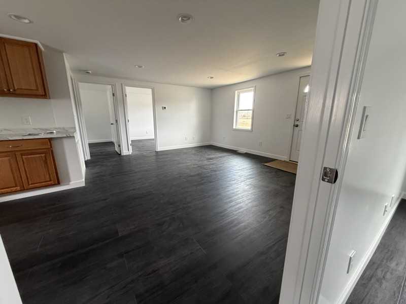 26394 Culver St - Photo 4 of 15