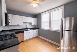 4342 N Mozart St #2W - Photo 1 of 1