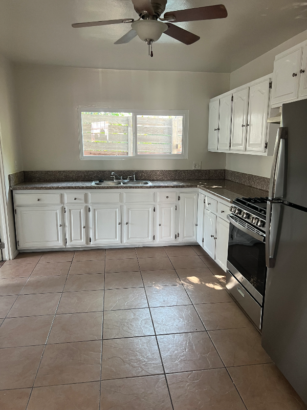 2208 Kent St - Photo 3 of 11