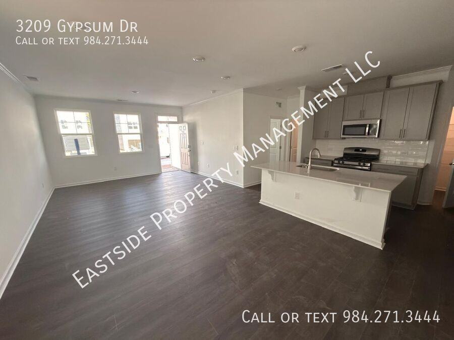 3209 Gypsum Dr - Photo 5 of 18