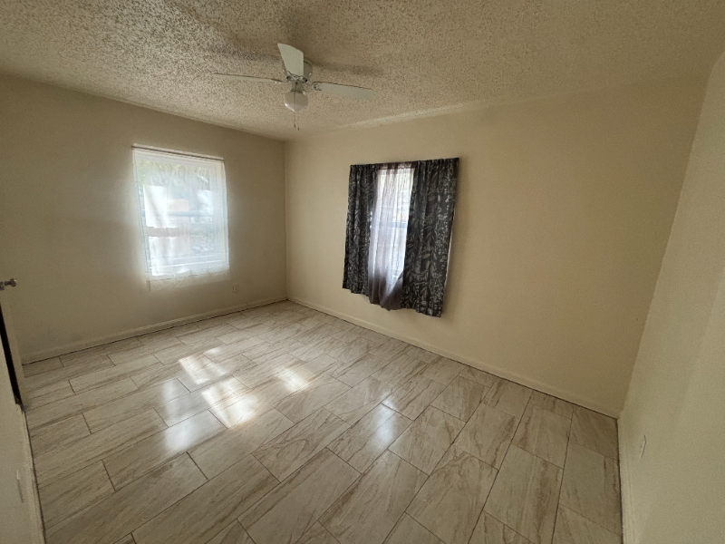 2545 Lamee Ln - Photo 5 of 9