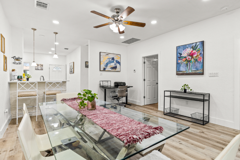 911 W Wildwood Dr - Photo 5 of 20