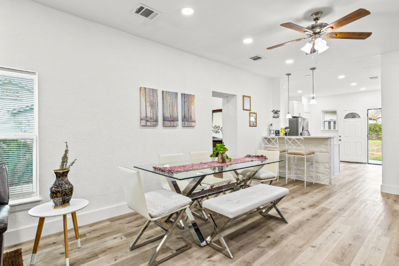 911 W Wildwood Dr - Photo 6 of 20