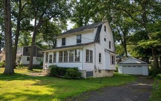 featured image of 20 Oakhill Rd