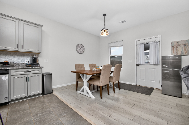 29 Keowee Ln - Photo 4 of 20