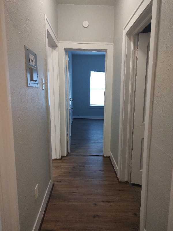 2117 N Elmendorf St #1 - Photo 3 of 7