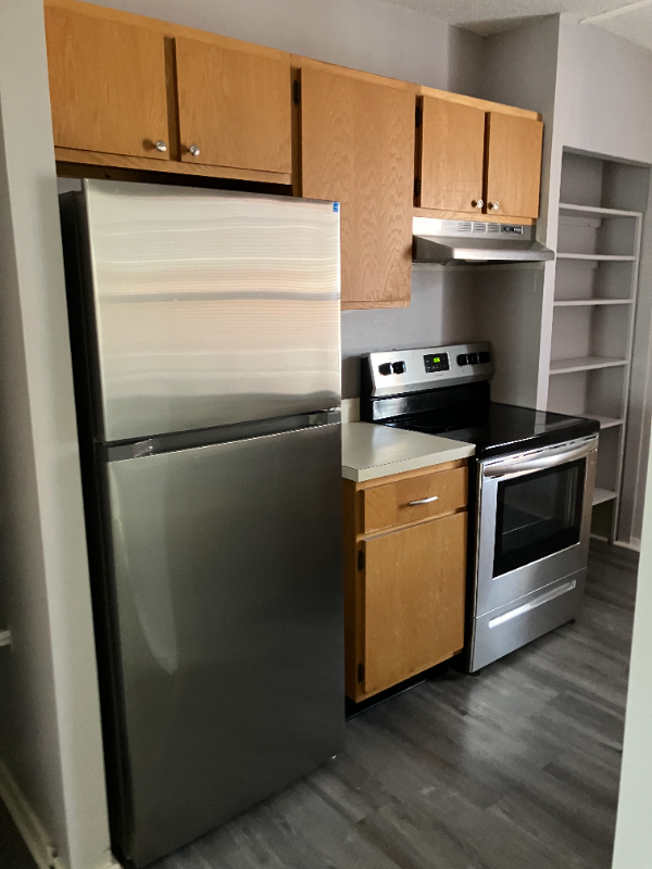 16 Townley St #D3 - Photo 3 of 8