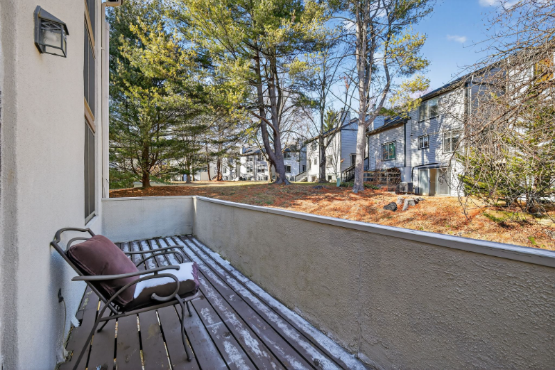 5619 Vantage Point Rd - Photo 3 of 20