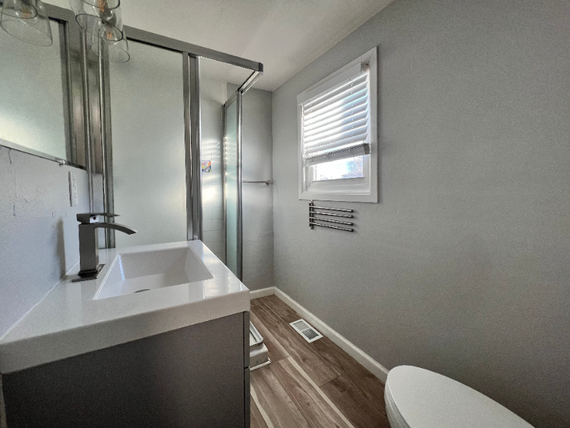 4670 Pennsylvania St - Photo 3 of 10