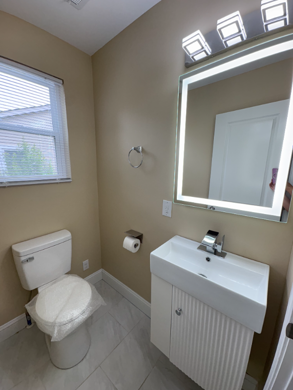 415 Highland Ave - Photo 4 of 12