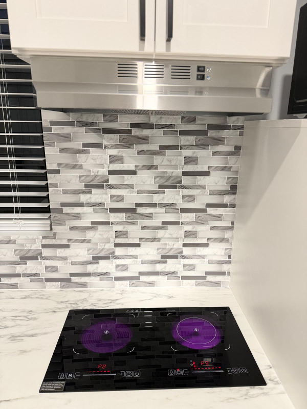 3431 Thomas St #1 - Photo 4 of 12