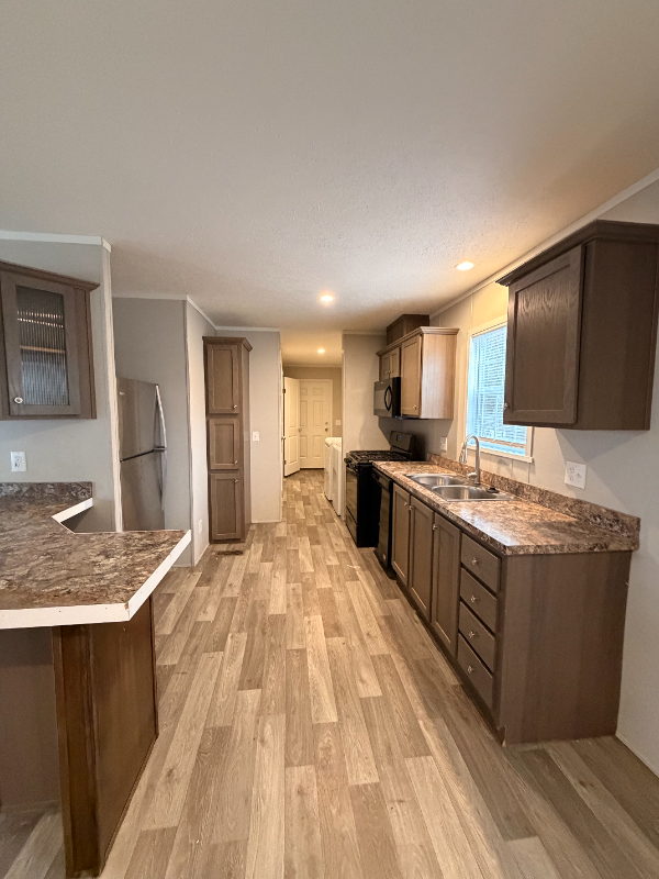 197 Parker Lake Dr #197A - Photo 3 of 8