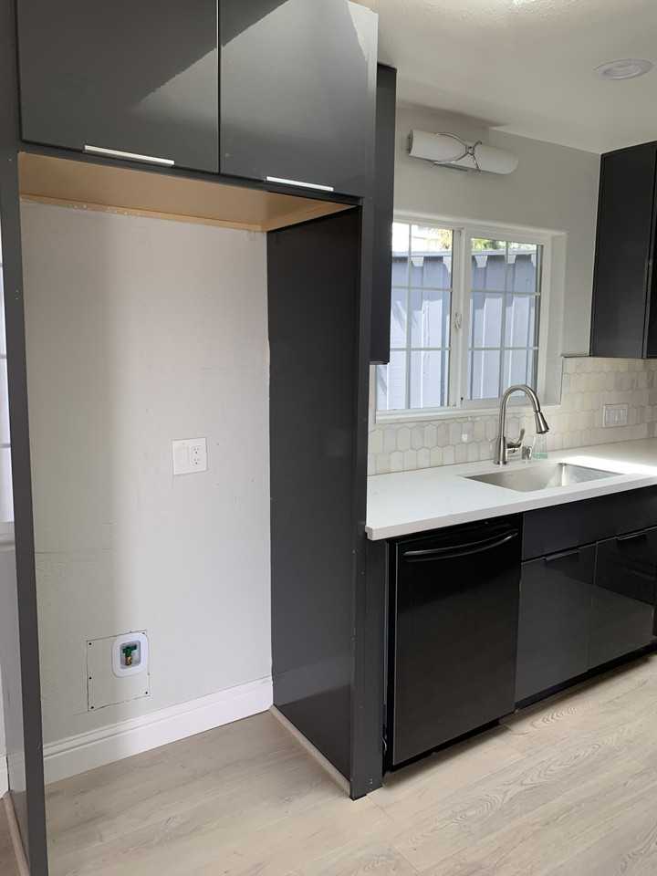 25350 Del Mar Ave #NA - Photo 2 of 14