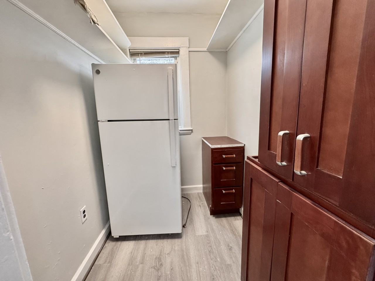 129 Redlands Rd #1 - Photo 5 of 15